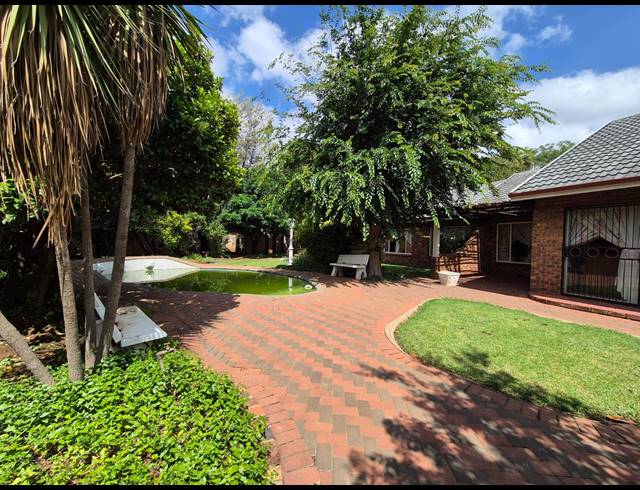 3 BEDROOM HOUSE FOR SALE IN WALDRIFT